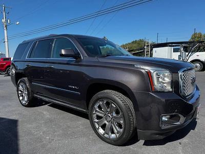 Used 2015 GMC Yukon - photo 1