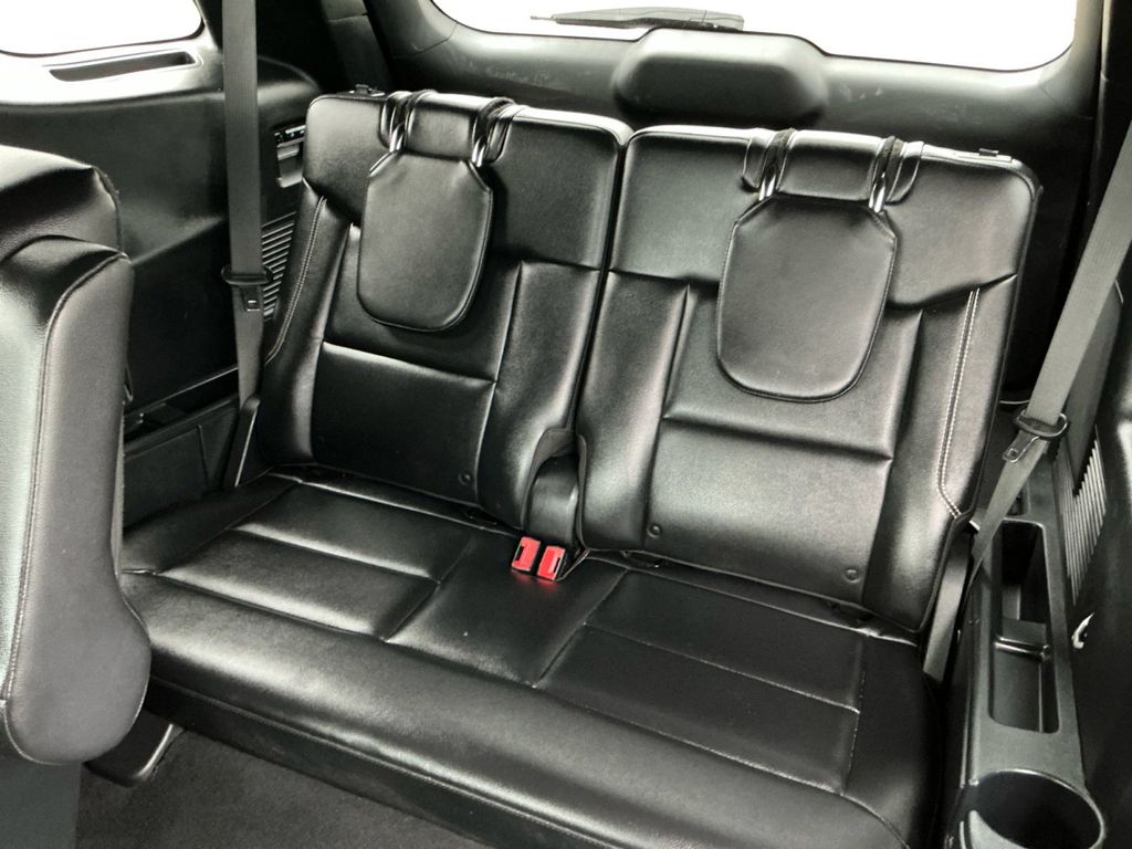 Used 2024 Ford Explorer - photo 17