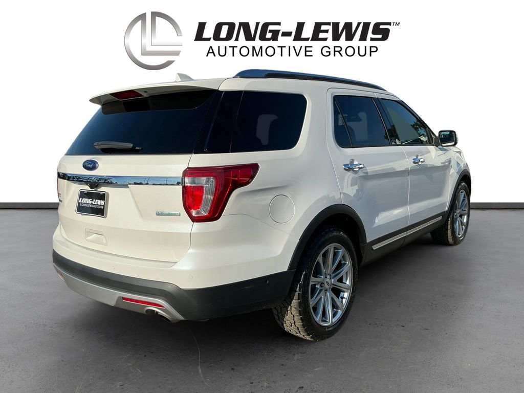 Used 2017 Ford Explorer - photo 4