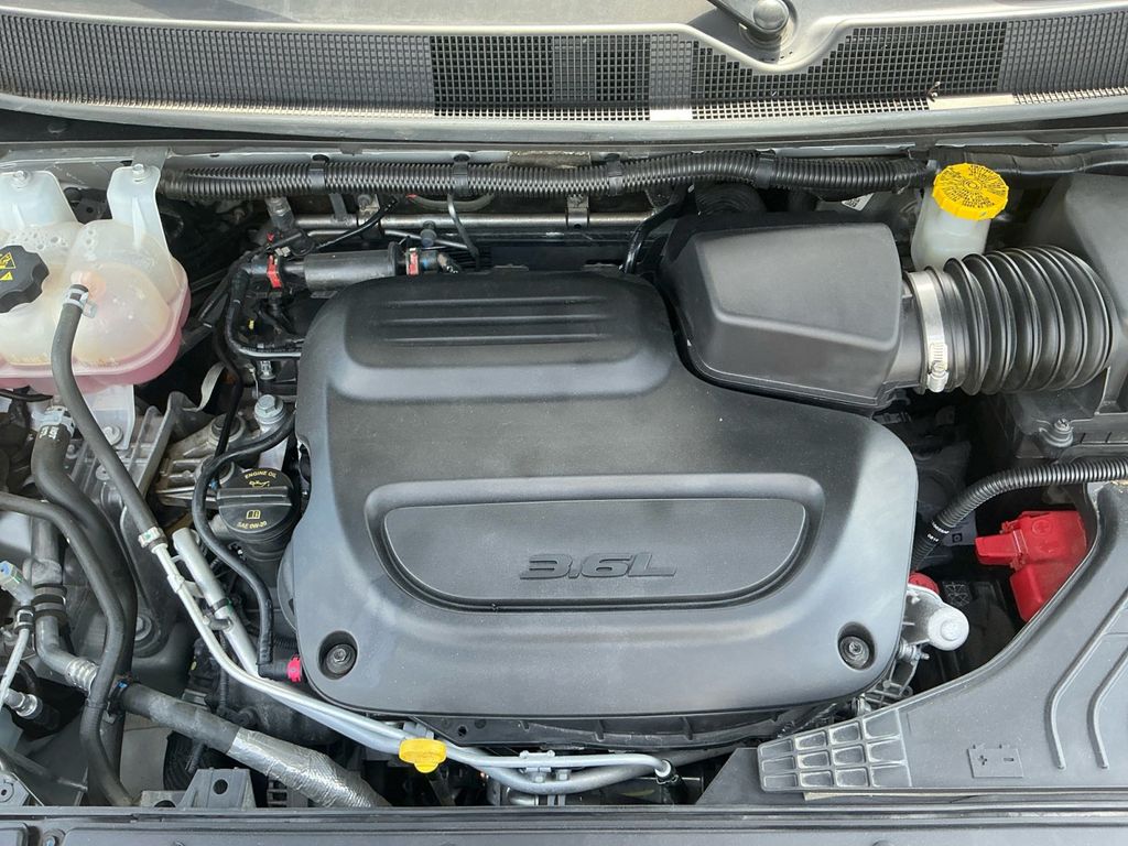 Used 2024 Chrysler Pacifica - photo 21