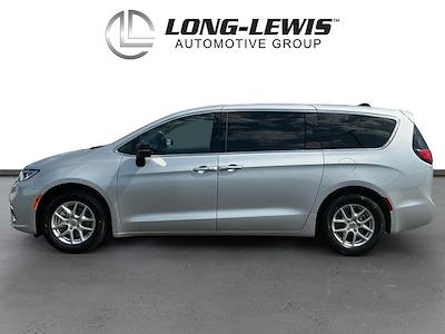 2024 Chrysler Pacifica FWD Minivan for sale #TA0907 - photo 2