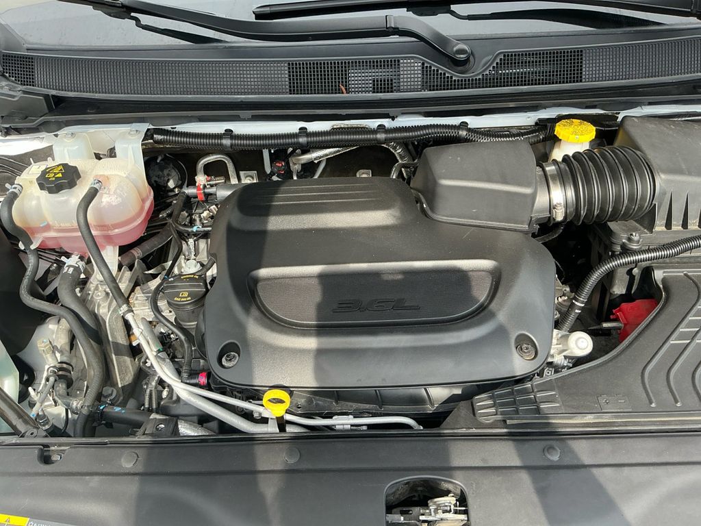 Used 2024 Chrysler Pacifica - photo 21