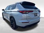 Used 2024 Mitsubishi Outlander SE SUV for sale #F25AT044A - photo 2