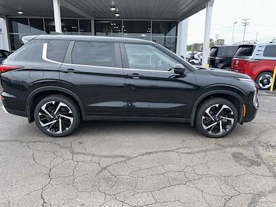 2023 Mitsubishi Outlander 4WD SUV for sale #F25AT073A - photo 2