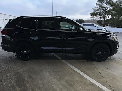 Used 2024 Volkswagen Atlas SE for sale #F25OT053A - photo 2