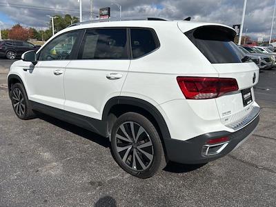 2024 Volkswagen Taos FWD SUV for sale #F25TG031A - photo 2