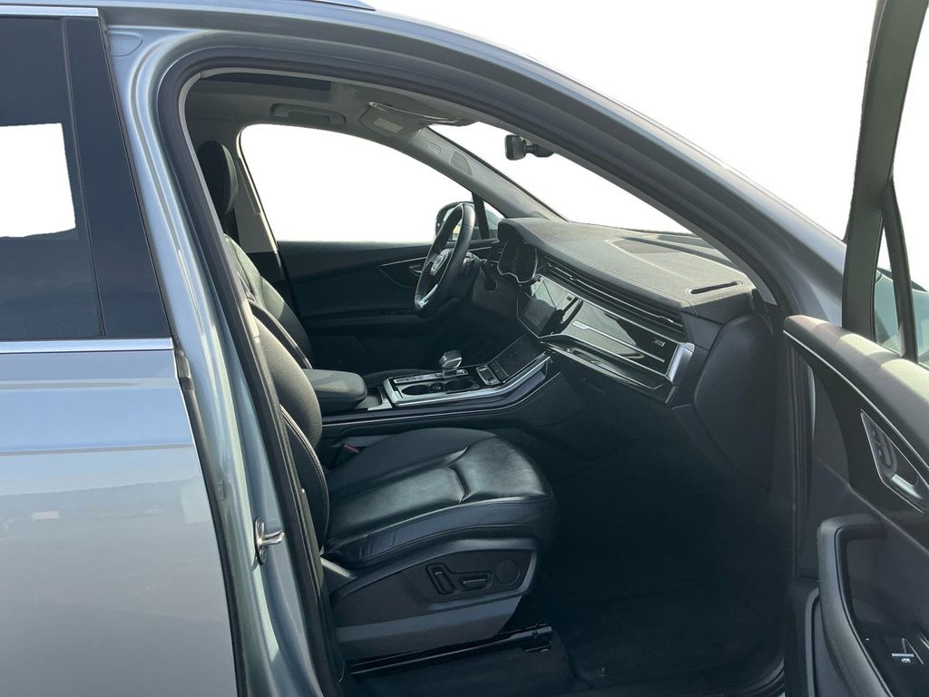 Used 2023 Audi Q7 - photo 24