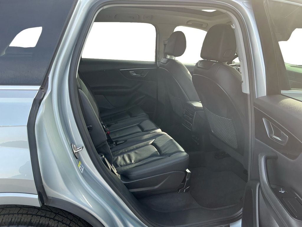 Used 2023 Audi Q7 - photo 25
