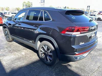 Used 2023 Volkswagen Atlas Cross Sport SE for sale #F26CS013A - photo 2