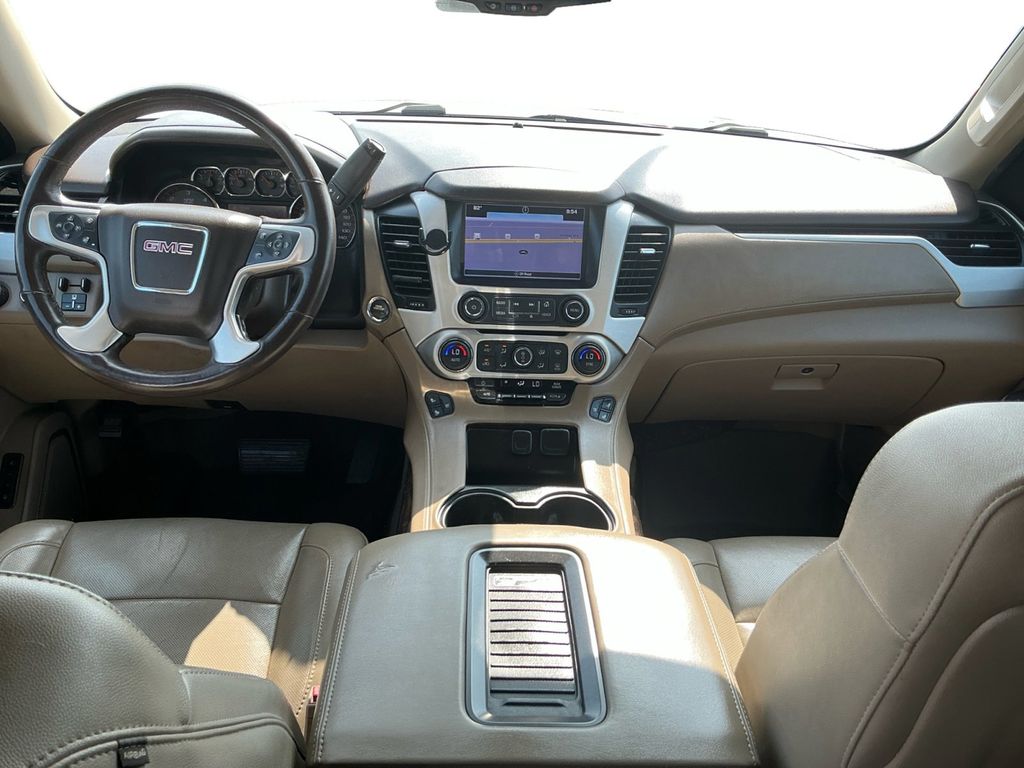 Used 2016 GMC Yukon - photo 18