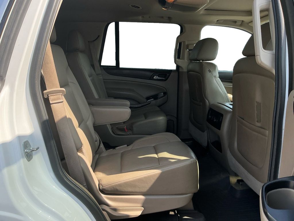 Used 2016 GMC Yukon - photo 24