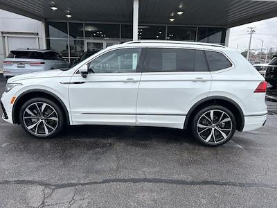 Used 2022 Volkswagen Tiguan SEL R-Line Black for sale #F26TG016A - photo 2