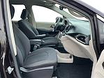 Used 2017 Chrysler Pacifica Touring Minivan for sale #FA1101 - photo 22