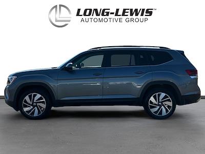 Used 2024 Volkswagen Atlas - photo 1