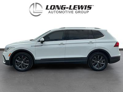 Used 2022 Volkswagen Tiguan - photo 1