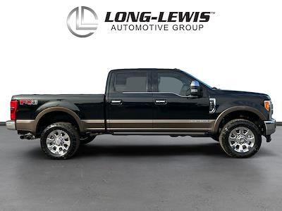 2017 Ford F-250 Crew Cab 4WD Pickup for sale #M25MU019B - photo 2