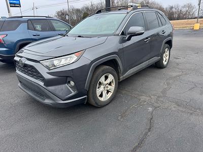 Used 2020 Toyota RAV4 - photo 1