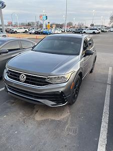 Used 2022 Volkswagen Tiguan - photo 1