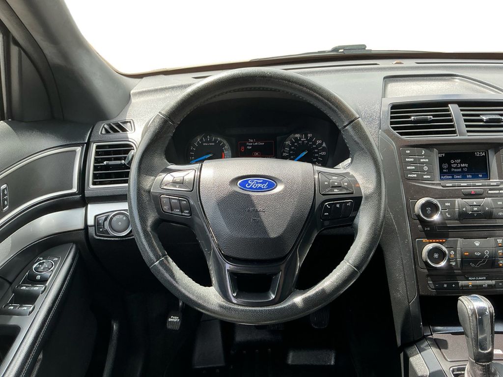 Used 2017 Ford Explorer - photo 20