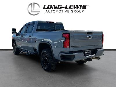 Used 2024 Chevrolet Silverado 2500 - photo 1
