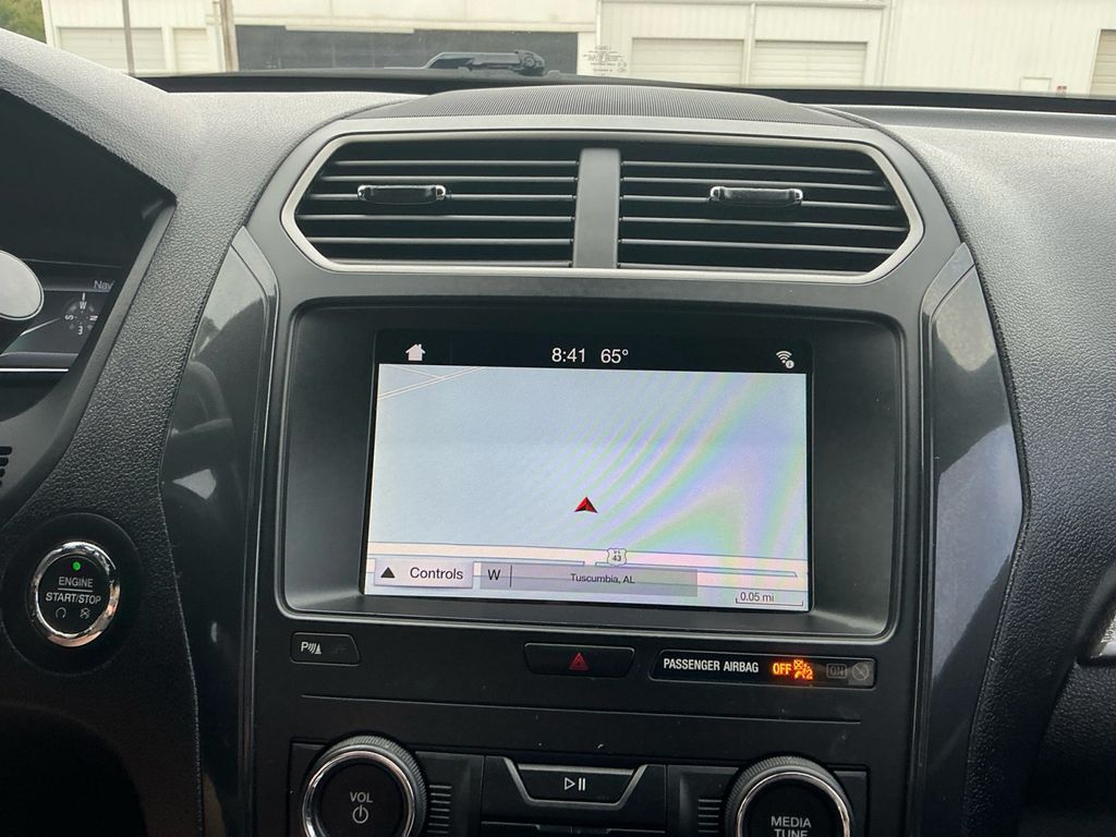 Used 2019 Ford Explorer - photo 22