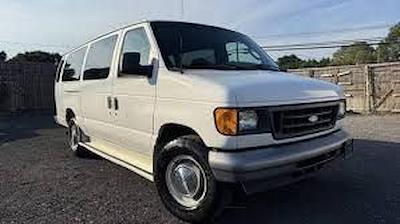 2006 Ford E-350 RWD Passenger Van for sale #MA0791A - photo 1