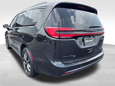 2021 Chrysler Pacifica AWD Minivan for sale #T25SV067B - photo 2