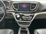 Used 2017 Chrysler Pacifica Touring L Minivan for sale #T26EQ034B - photo 20