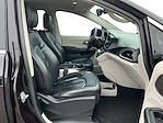 Used 2017 Chrysler Pacifica Touring L Minivan for sale #T26EQ034B - photo 22