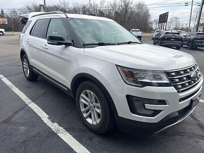 Used 2017 Ford Explorer - photo 1