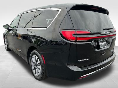 2024 Chrysler Pacifica FWD Minivan for sale #TA0299 - photo 2