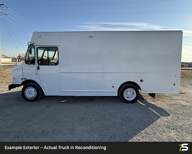 Used 2020 Freightliner MT 45 - photo 1