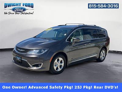 2017 Chrysler Pacifica FWD Minivan for sale #A467 - photo 1