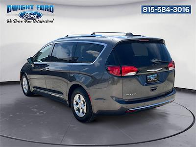 2017 Chrysler Pacifica FWD Minivan for sale #A467 - photo 2