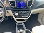 2017 Chrysler Pacifica FWD Minivan for sale #A467 - photo 11