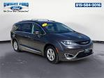 2017 Chrysler Pacifica FWD Minivan for sale #A467 - photo 7