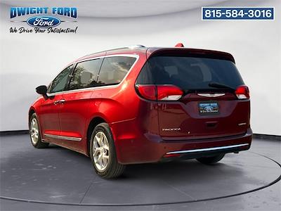 2018 Chrysler Pacifica FWD Minivan for sale #N526A - photo 2