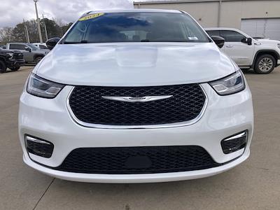 Used 2024 Chrysler Pacifica - photo 1