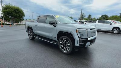 2024 GMC Sierra EV Crew Cab AWD Pickup for sale #RU400771 - photo 1