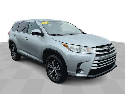 2019 Toyota Highlander FWD SUV for sale #SC273B - photo 1