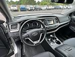 2019 Toyota Highlander FWD SUV for sale #SC273B - photo 23