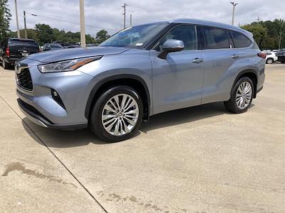 2023 Toyota Highlander FWD SUV for sale #SG1146A - photo 1