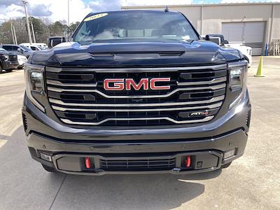 Used 2025 GMC Sierra 1500 - photo 1
