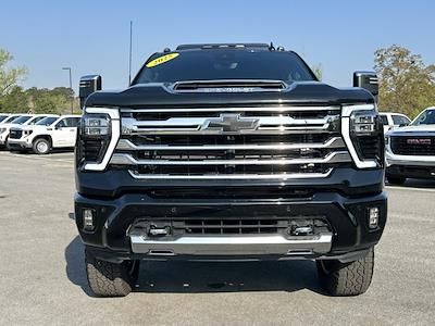 Used 2025 Chevrolet Silverado 3500 - photo 1