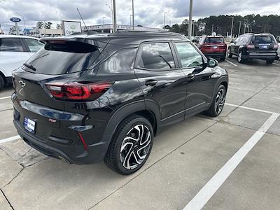 Used 2024 Chevrolet Trailblazer - photo 1