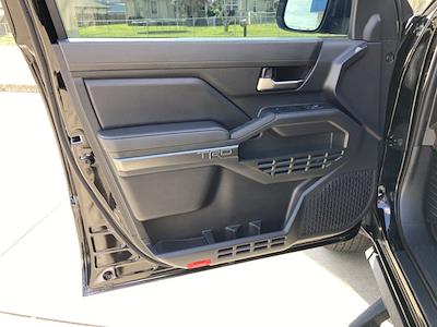 Used 2025 Toyota Tacoma - photo 1