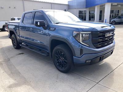 Used 2025 GMC Sierra 1500 - photo 1