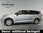 Used 2026 Chrysler Pacifica Select Minivan for sale #626003 - photo 2