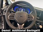 Used 2026 Chrysler Pacifica Select Minivan for sale #626003 - photo 9