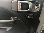 2022 Jeep Gladiator Crew Cab 4x4 Pickup for sale #C11209 - photo 8